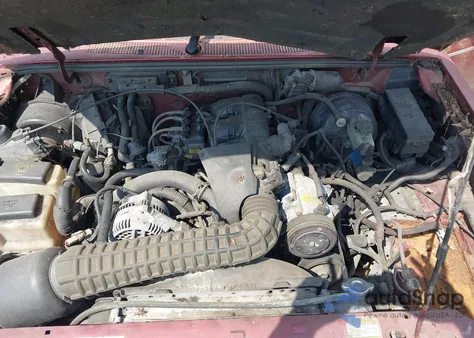 1997 Ford Ranger Splash/Stx/Xlt from USA, damaged, VIN 1FTCR15X2VPA28346